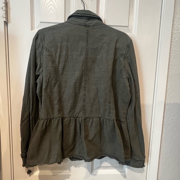 Women’s jacket - Picture 8 of 12